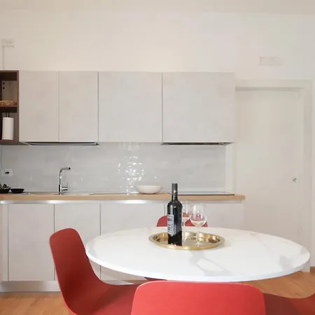 Yuna Rent - Fabrizi Apartmán *
